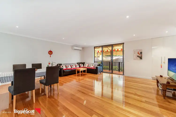 2/6 Newman Road, Wantirna South VIC 3152