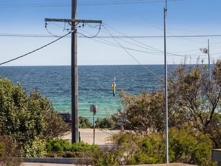 Sixth view of Homely house listing, 10 Yacht Court, Mornington VIC 3931