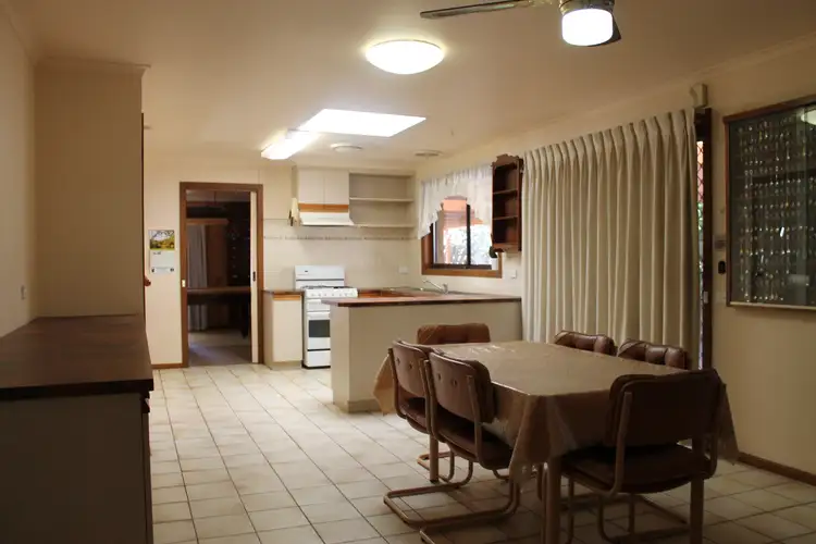 Fifth view of Homely house listing, 82 Circle Drive South, Cranbourne VIC 3977