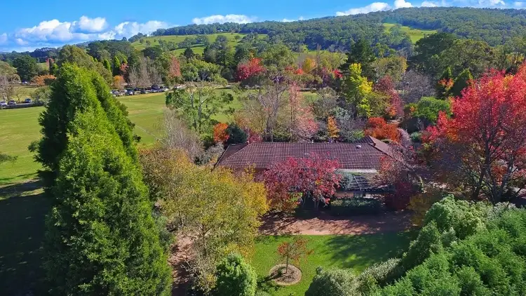 12 Sullivan Road, Burradoo NSW 2576