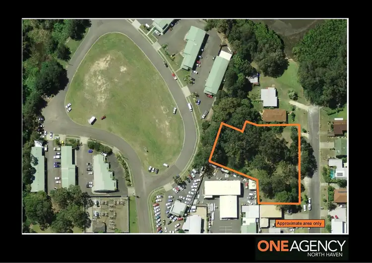 60 Lake Street, Laurieton NSW 2443