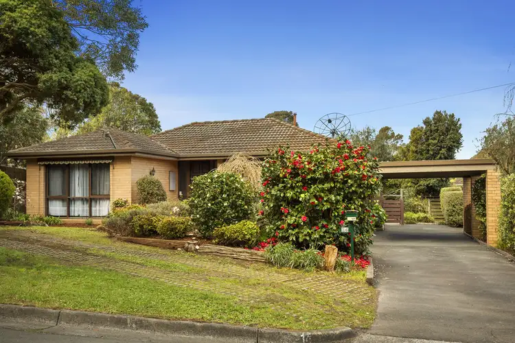 14 Holyrood Crescent, Ringwood VIC 3134