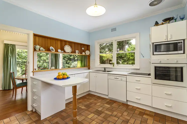 Third view of Homely house listing, 32 Sherwood Road, Mount Waverley VIC 3149