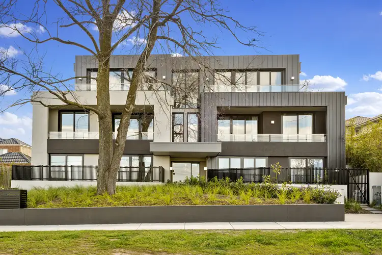 3/97 Whittens Lane, Doncaster VIC 3108
