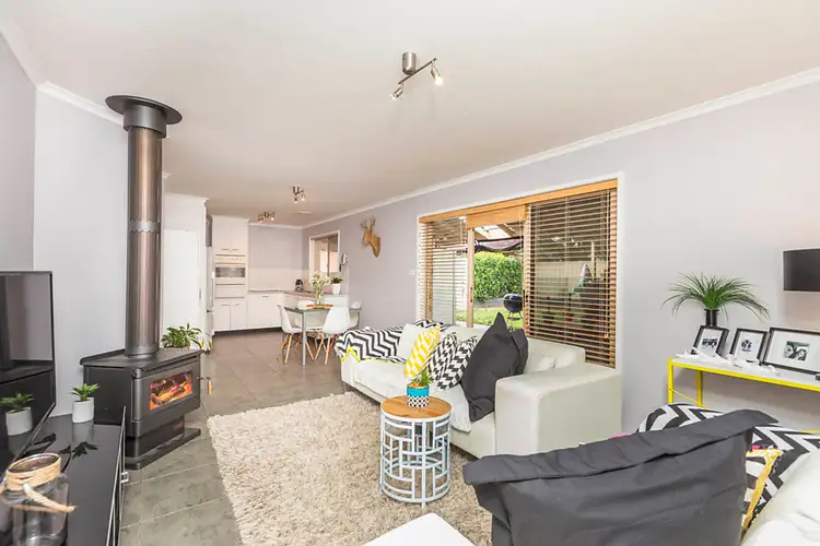 Fifth view of Homely house listing, 14 Moon Place, Gordon ACT 2906