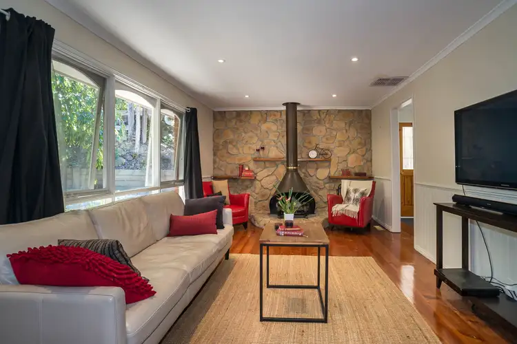 24 Fairy Dell Road, Tecoma VIC 3160