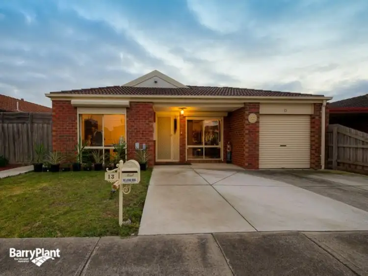 13 Rimes Close, Cranbourne West VIC 3977