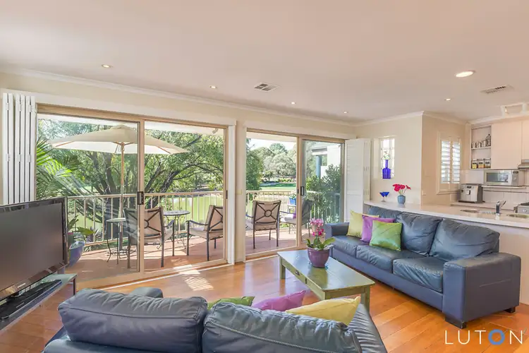 9 Carnall Close, Holt ACT 2615
