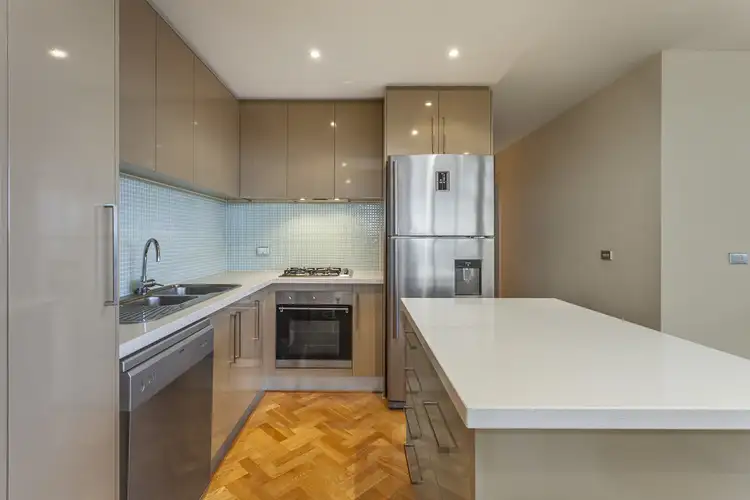 Fourth view of Homely apartment listing, 5/885-889 Doncaster Road, Doncaster East VIC 3109