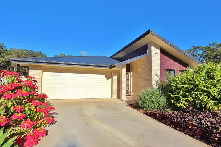 11 Wren Close, Kew NSW 2439