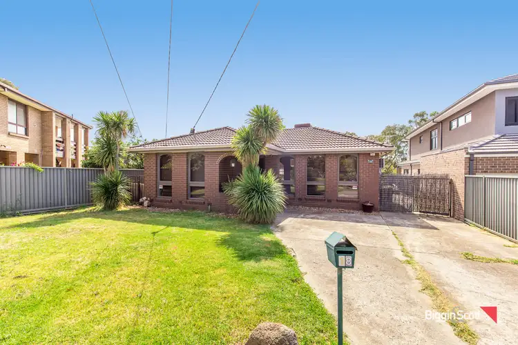 18 Davitt Drive, Deer Park VIC 3023