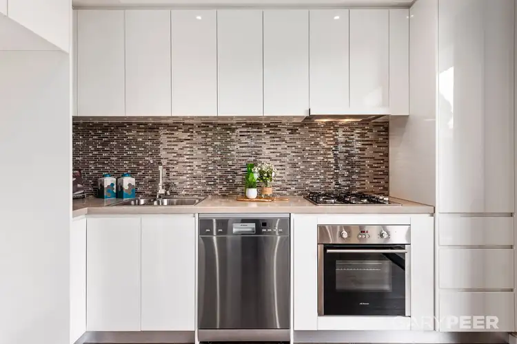 Third view of Homely apartment listing, 3/121 Murrumbeena Road, Murrumbeena VIC 3163