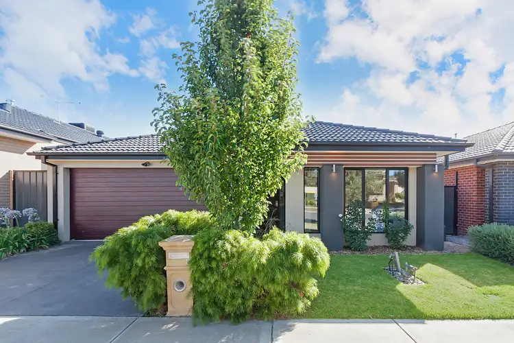 8 Destiny View, Mernda VIC 3754