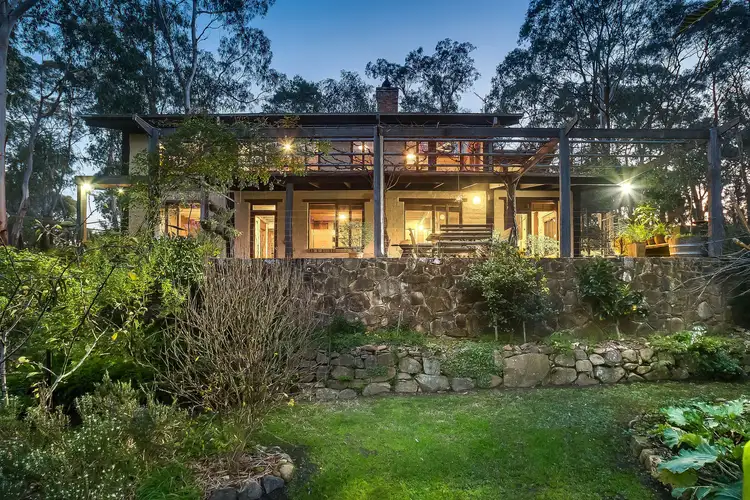 37 Dealbata Road, Upwey VIC 3158