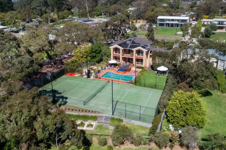 4 Ferne Place, Mount Martha VIC 3934