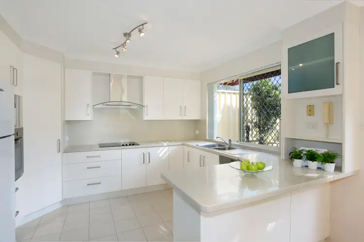 Third view of Homely townhouse listing, 4/13 Park Street, Wollongong NSW 2500