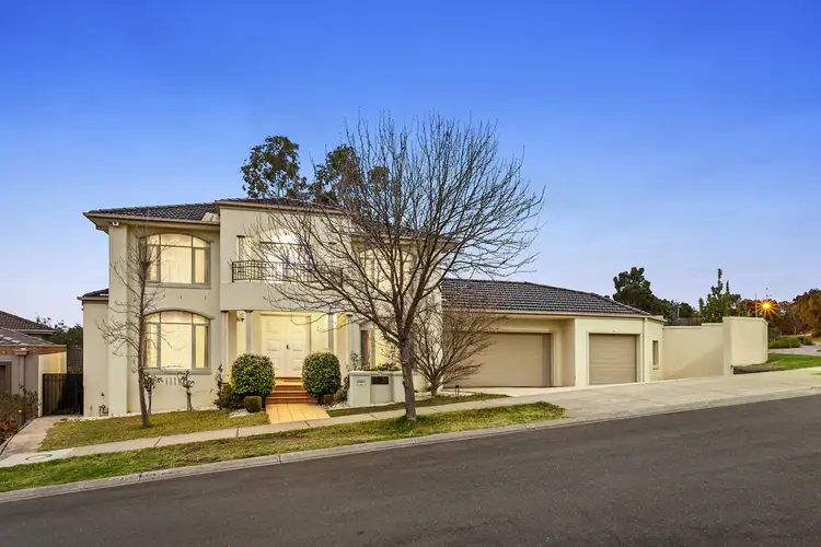 1A Deloraine Close, Doncaster East VIC 3109