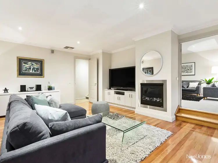 Fifth view of Homely house listing, 2 Oakwood Rise, Croydon VIC 3136
