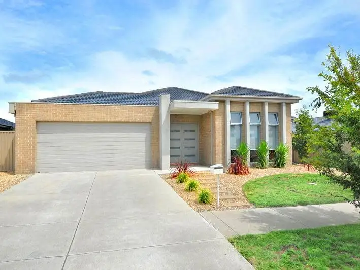 10 Cuzens Road, Alfredton VIC 3350