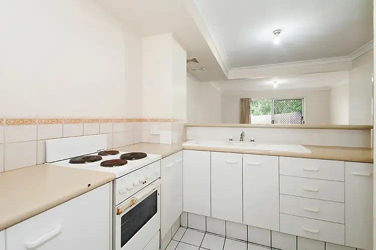 Fourth view of Homely unit listing, 4/50 Castile Crescent, Edens Landing QLD 4207