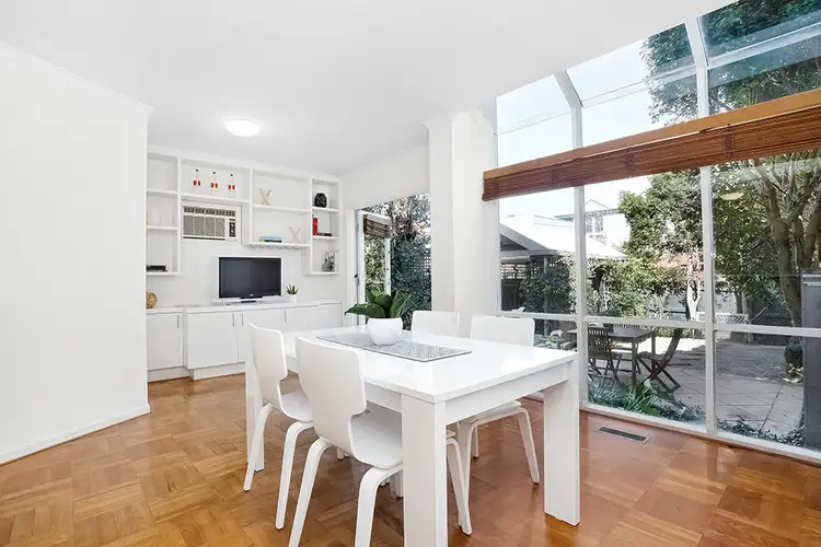 7 Davies Street, Port Melbourne VIC 3207