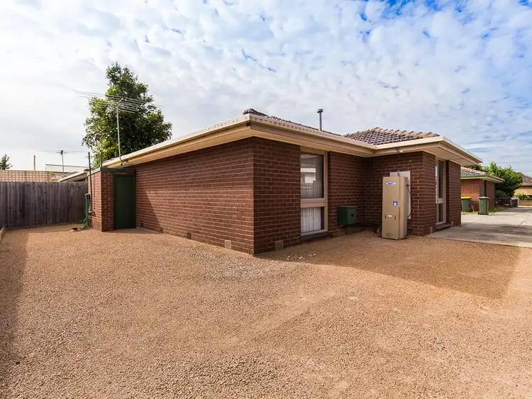 Seventh view of Homely unit listing, 3/18-20 Montasell Avenue, Deer Park VIC 3023