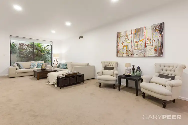 Third view of Homely villa listing, 2/23 Spring Road, Caulfield South VIC 3162