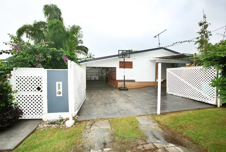 18 Mavis Street, Coffs Harbour NSW 2450