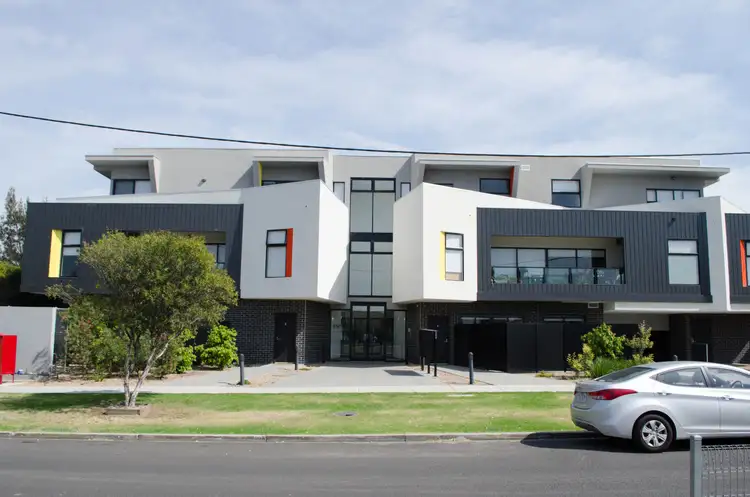 1/372-374 Geelong Road, West Footscray VIC 3012