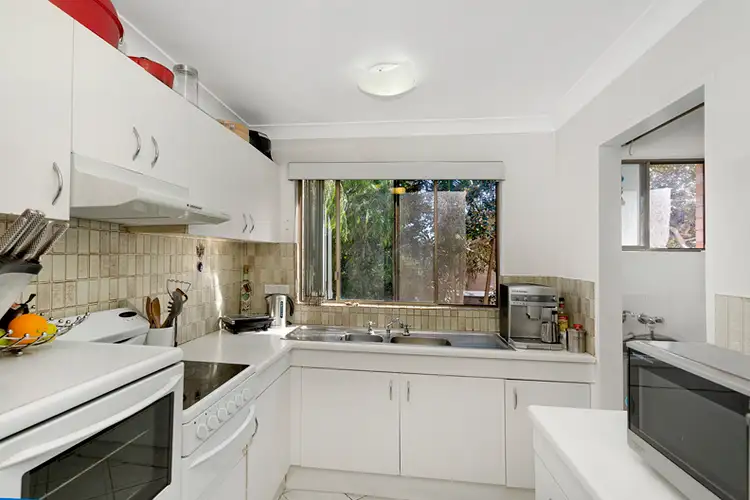 Third view of Homely unit listing, 18/1 Robertson Street, Narrabeen NSW 2101