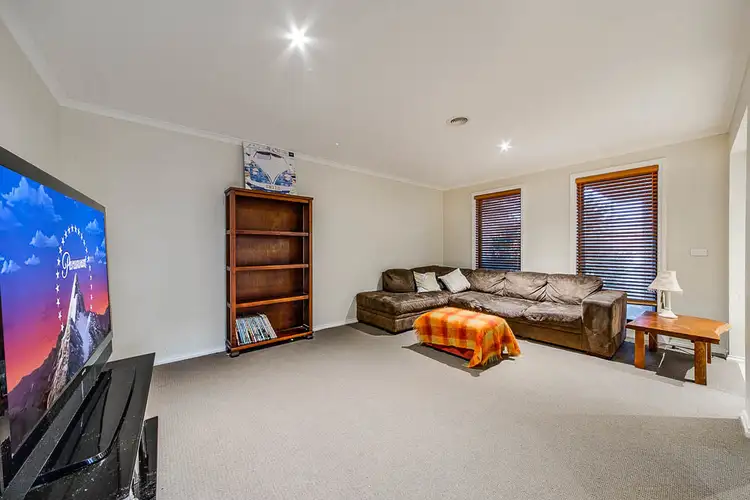 Second view of Homely house listing, 3 Greenfield Court, Cranbourne North VIC 3977