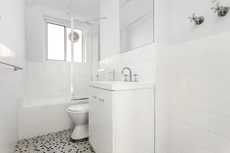 Sixth view of Homely apartment listing, 4/50 Wilgah Street, St Kilda East VIC 3183