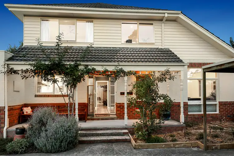 Main view of Homely house listing, 2/24 Arden Crescent, Rosanna VIC 3084