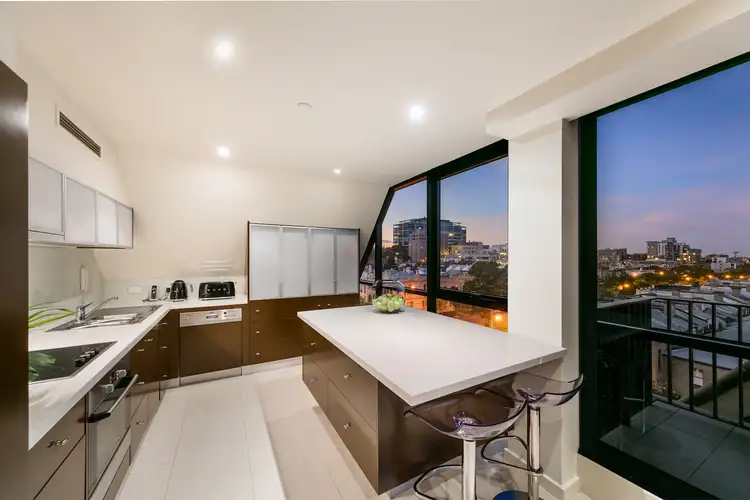 Sixth view of Homely apartment listing, 10/131 Hotham Street, East Melbourne VIC 3002