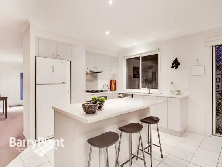 Fifth view of Homely house listing, 18 Lahinch Grove, Cranbourne VIC 3977