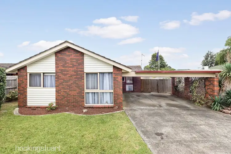 27 Peterson Street, Seaford VIC 3198