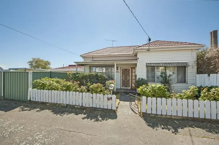 13 Cameron Street, Golden Point VIC 3350