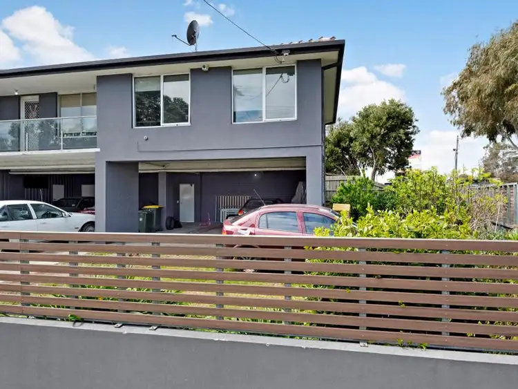 Second view of Homely apartment listing, 4/127 Beach Street, Frankston VIC 3199