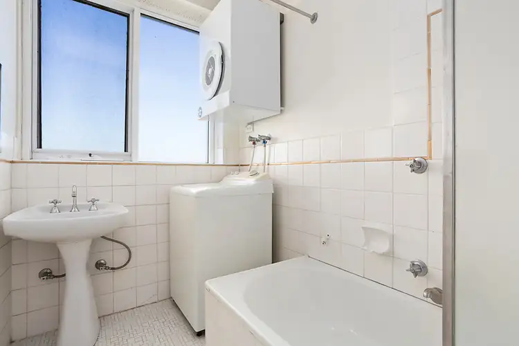 Fifth view of Homely apartment listing, 6D/381 Toorak Road, South Yarra VIC 3141