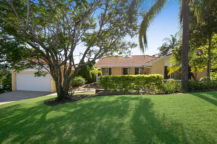 4 Wyara Close, Westlake QLD 4074