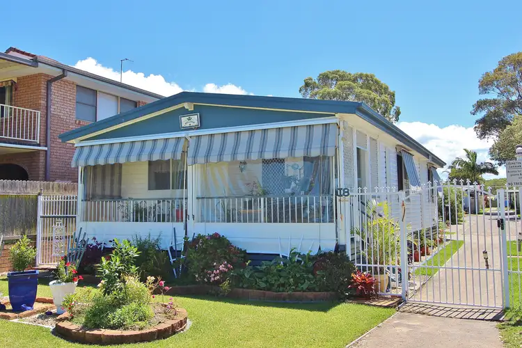 18/478 Ocean Drive, Laurieton NSW 2443