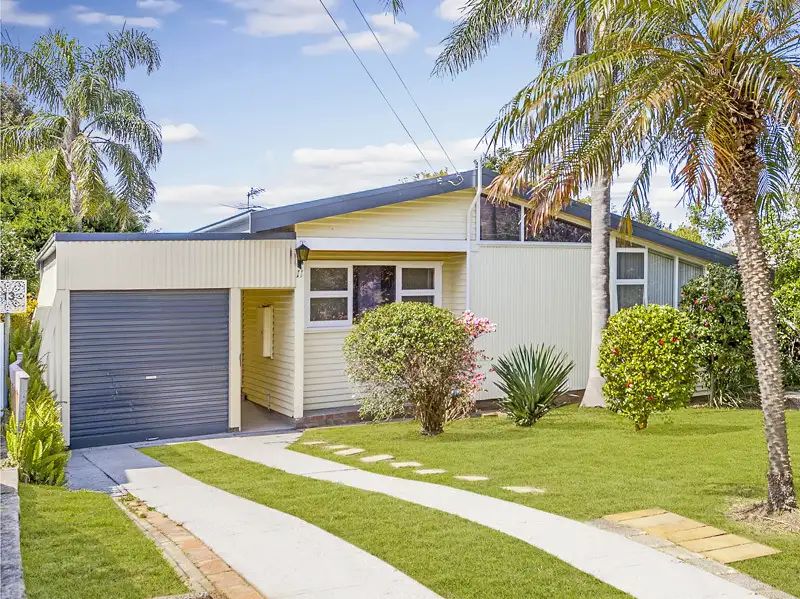 Main view of Homely house listing, 11 Robinsville Crescent, Thirroul NSW 2515