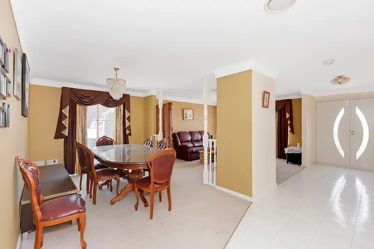 Fourth view of Homely house listing, 5 Ivy Court, Mill Park VIC 3082
