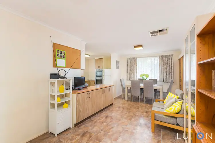 Sixth view of Homely house listing, 2 Waylen Place, Macgregor ACT 2615