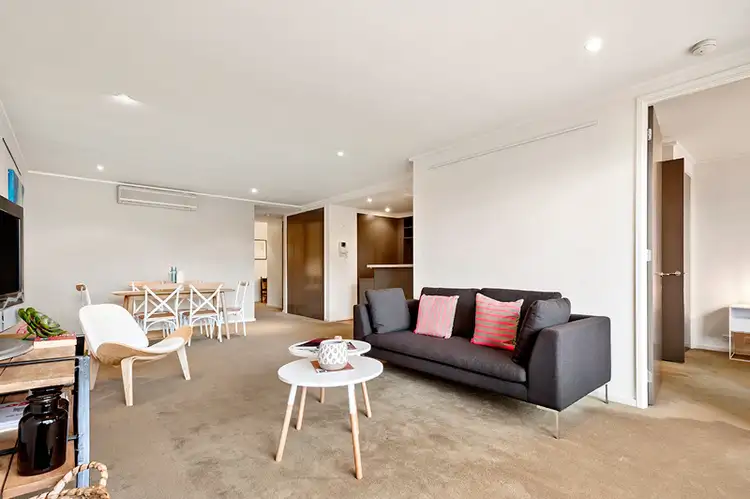 Second view of Homely apartment listing, 12/125 Ormond Road, Elwood VIC 3184