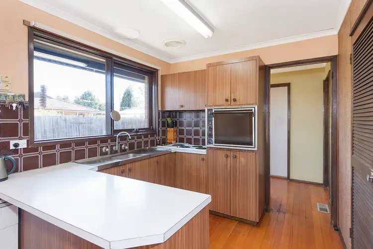 Fifth view of Homely house listing, 3 Bond Court, Lalor VIC 3075