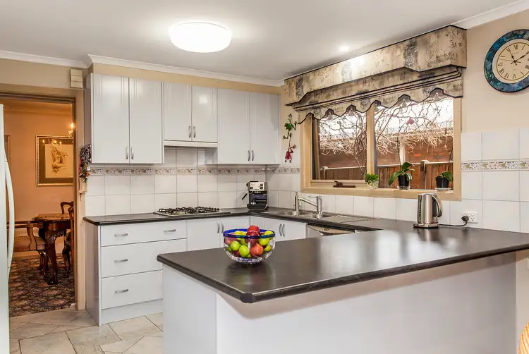 Fifth view of Homely house listing, 6 Tarago Court, Lysterfield VIC 3156