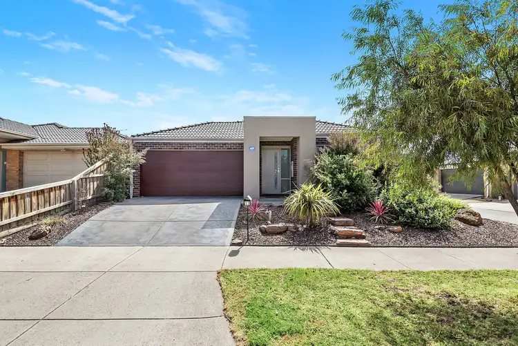 33 Escape Drive, Doreen VIC 3754