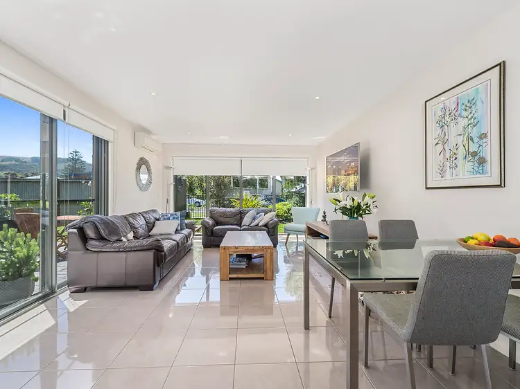 1/5 Pengilley Avenue, Apollo Bay VIC 3233