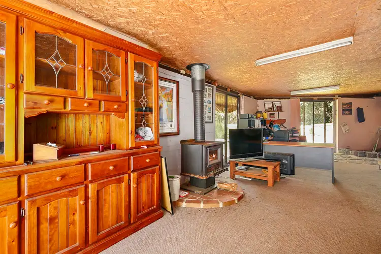 Fifth view of Homely house listing, 195 Gembrook-Launching Place Road, Launching Place VIC 3139